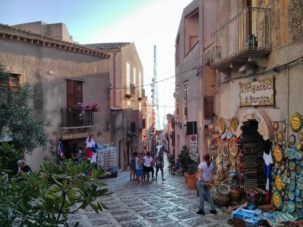 Casa Del Clown Trapani Kültér fotó